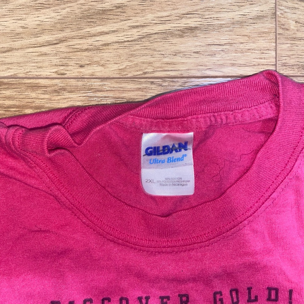 Pink tshirt